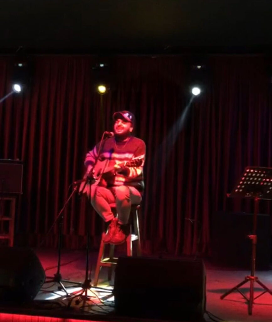 WhatsApp-Image-2025-05-27-at-01.44.53-867x1024 Minas Ceylin feiert Berlin-Debüt: Ein exklusiver Abend in der PassionKirche